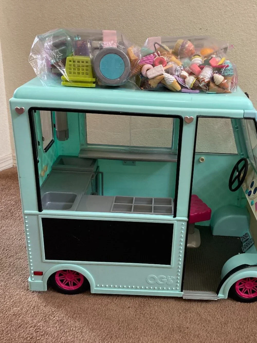 Our Generation Sweet Stop Ice Cream Truck